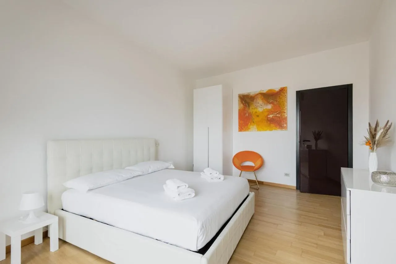 Appartement Easylife - Elegante Attico 2 Min Da Parco Sempione à Milan